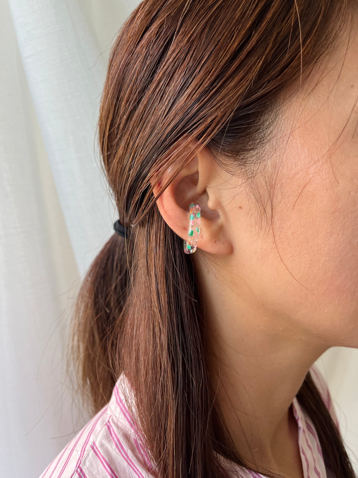 木屑イヤーカフ(カラー)